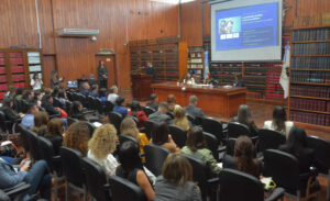 LA DRA. AGUSTINA DÍAZ CORDERO BRINDÓ UNA CAPACITACIÓN SOBRE ESCUCHA EN PERSPECTIVA DE VULNERABILIDAD